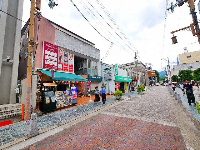 山田ビル（角振町）の周辺
