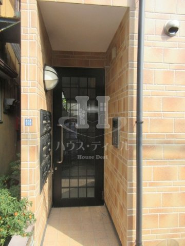 【エントランス】 | グローウェルス西ヶ原 | エントランスです