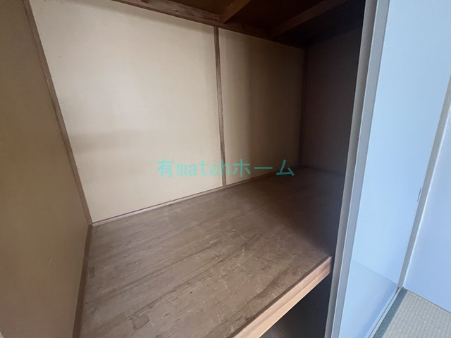 石橋ハイツの収納