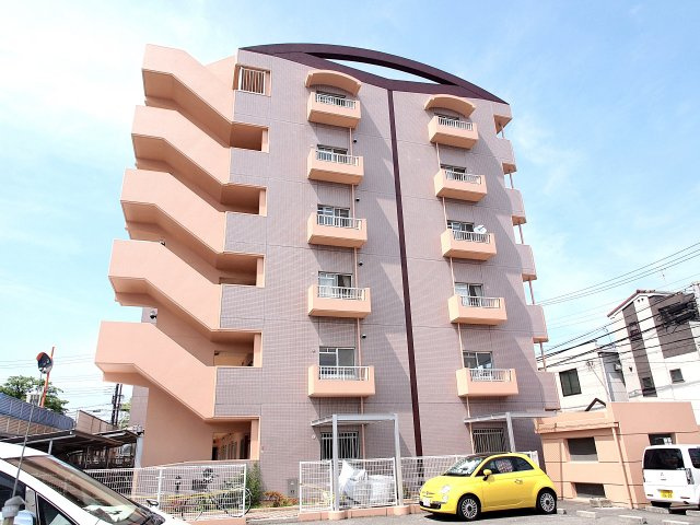 パークハイム南加賀屋の外観