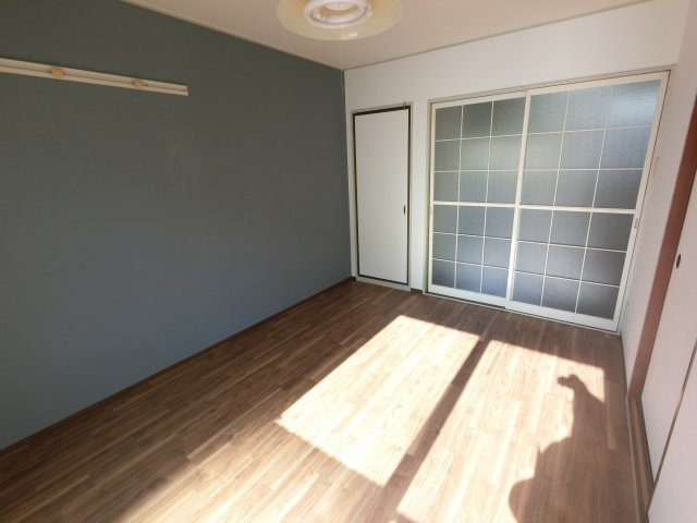 【寝室】