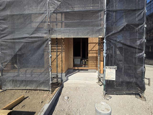 新築　太田市大原町第9　2号棟　Cradle Gardenの玄関|現地写真　TVモニタードアホン付きなので防犯面も安心です！