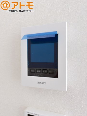 【防犯設備】 | 葵区川合1期　新築戸建　全1棟 | TVモニター付きインターホンは訪問者を確認することができて、防犯性に優れています♪