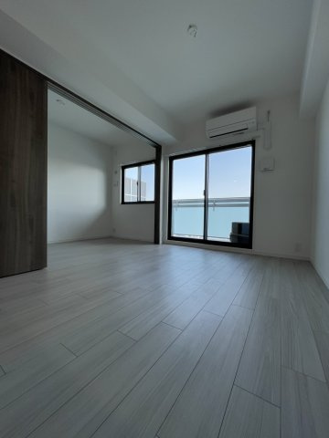 S-RESIDENCE東三国amanteの居間・リビング