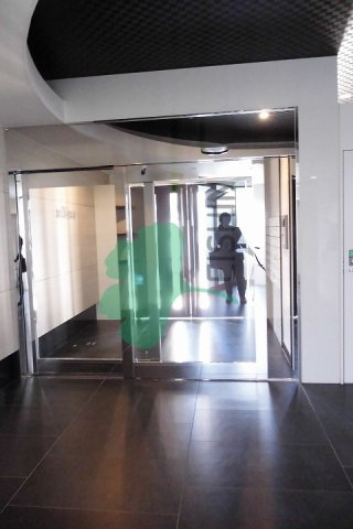 ソリエーヴォ県庁前のエントランス