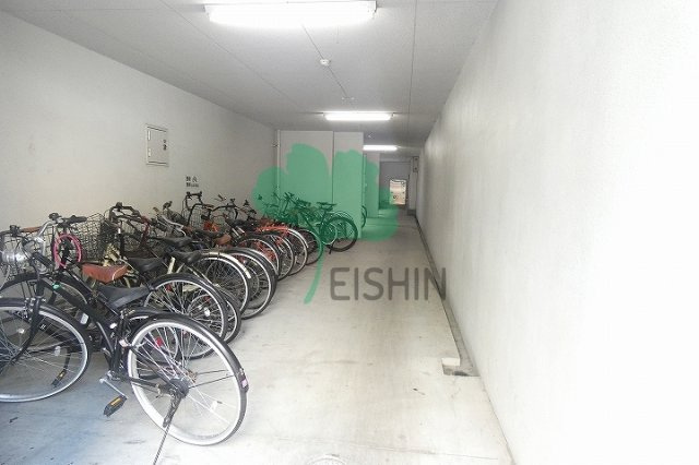 エンクレスト博多駅前3