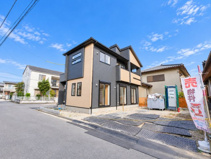 甲斐市富竹新田 オール電化新築戸建 車3台・長期優良住宅の画像