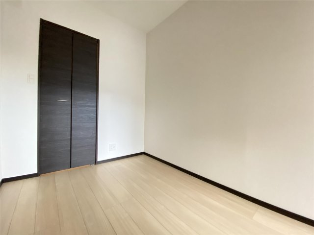 クロノス40新町IIIのその他