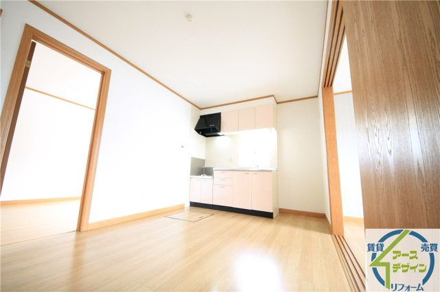 ルマージュ神戸3番館の居間・リビング|※類似部屋