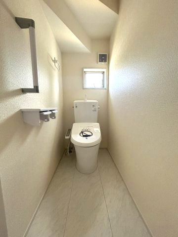 新築戸建　須坂市小河原　全2棟のトイレ