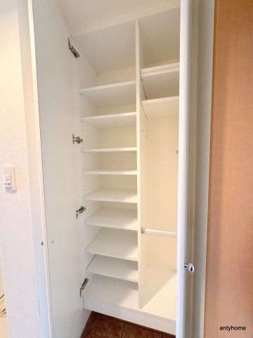 CITY SPIRE難波WEST　仲介手数料無料の収納