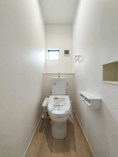春日市伯玄町２丁目の新築一戸建のトイレ| 