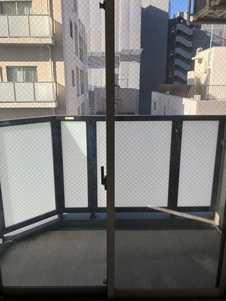 エステムコート名古屋新栄Ⅲグローリィのバルコニー