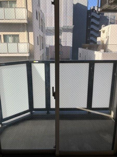 エステムコート名古屋新栄Ⅲグローリィのバルコニー