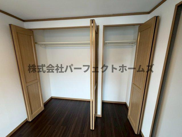 星田山手2丁目戸建　賃貸の収納|十分な収納スペースがあります