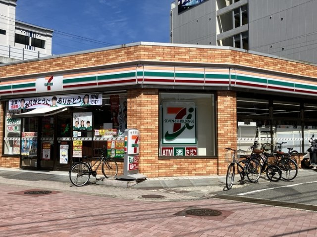 ソフィーユ・メゾン南福岡|セブンイレブン博多銀天町3丁目店（138m）