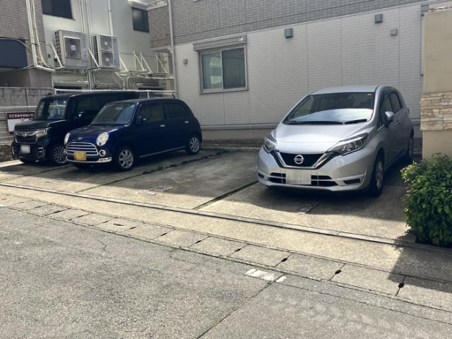 ソフィーユ・メゾン南福岡の駐車場|駐車場