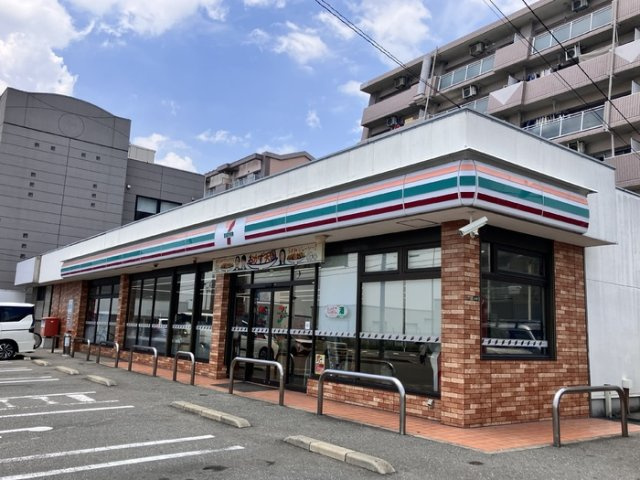 メゾン ココル|セブンイレブン博多東平尾1丁目店（174m）
