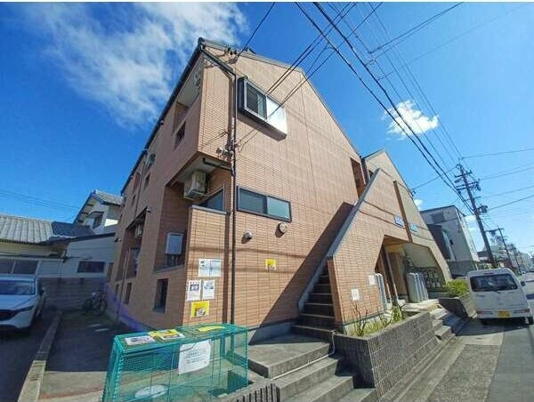 ブルーコートの外観