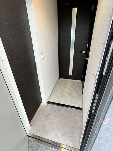 エステムコート名古屋新栄Ⅴラポールの玄関