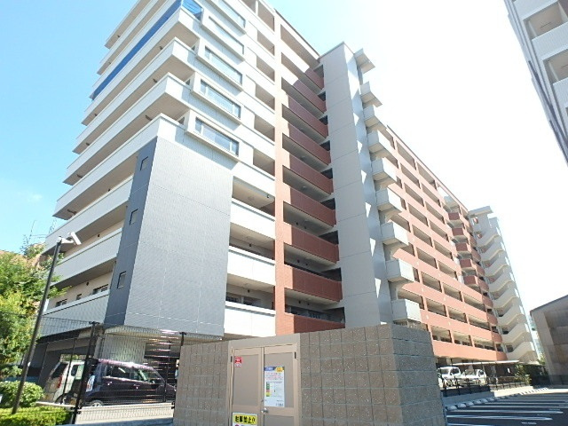 アンピール空港通りⅡの外観|建物外観