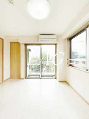 【居間・リビング】 | プティ コッフル | 洋室のお部屋です。