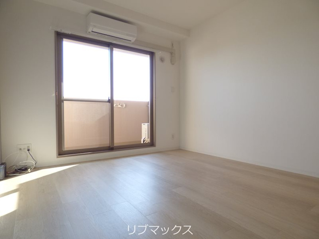 【寝室】