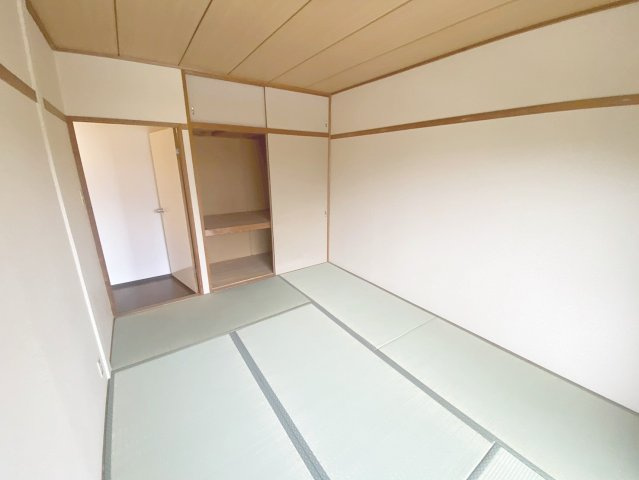 川面テラスハウスの和室