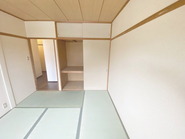 川面テラスハウスの収納