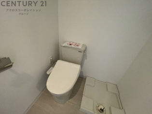 シンプルで使いやすいトイレです☆