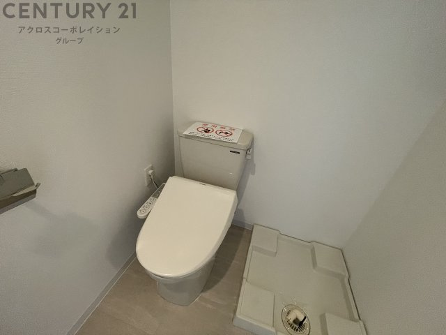 シンプルで使いやすいトイレです☆