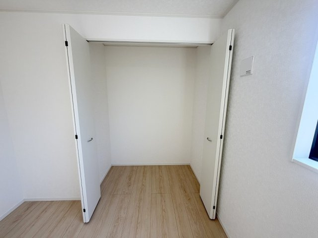 三郷市戸ケ崎　新築戸建　全1棟の収納|同施工会社の参考写真になります。