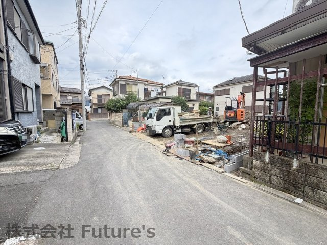 三郷市戸ケ崎　新築戸建　全1棟の前面道路含む現地写真|前面道路含む現地写真です。
