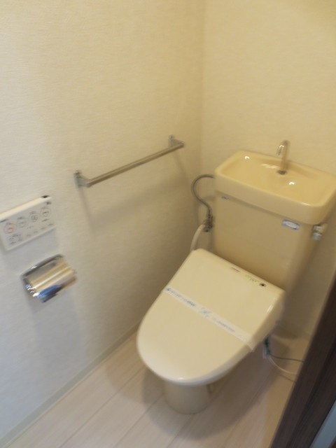 葛岡第二マンションのトイレ|★温水洗浄便座★