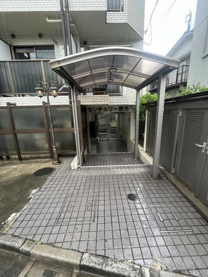 【エントランス】 | センチュリー野方