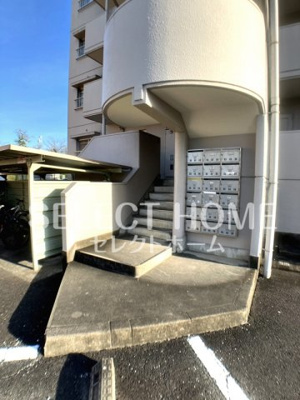 【エントランス】 | マンション北極星 | 落ち着いたエントランスです