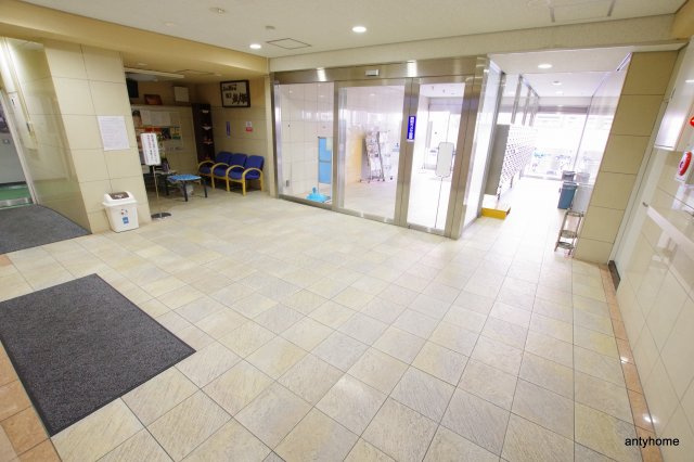 シャンボール第2新大阪　仲介手数料無料のロビー