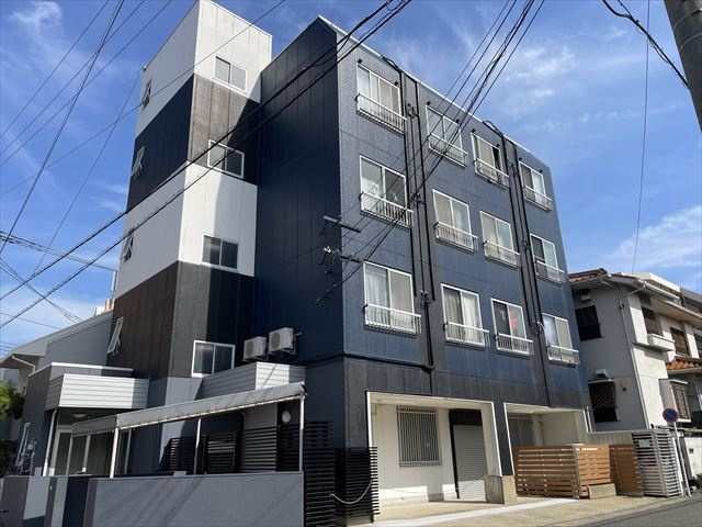 福岡市東区箱崎４丁目の一棟マンションの外観