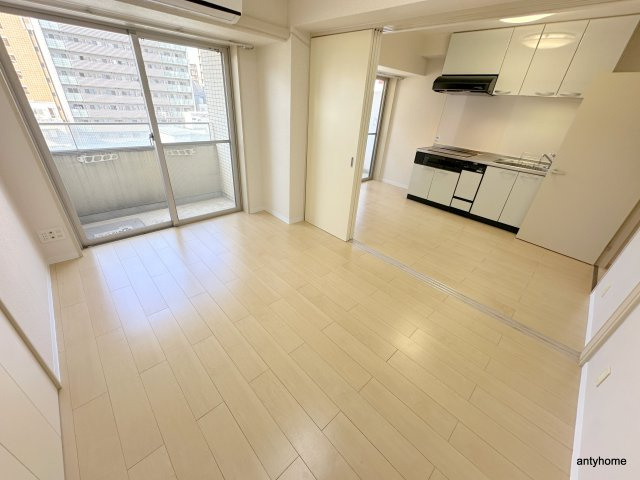CITY SPIRE難波プレミア　仲介手数料無料の居間・リビング