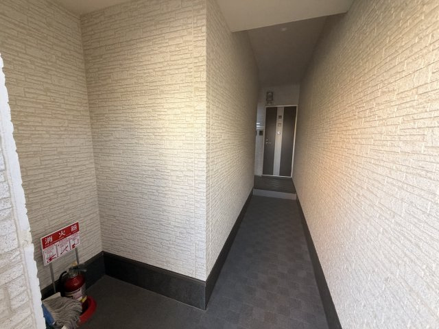 ポラリス摂津 R棟のロビー