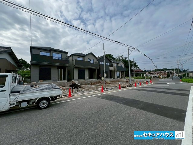 【本日ご案内可能】大府市米田町4丁目　全4棟の前面道路含む現地写真|事前予約にて現地ご見学いただけます！お気軽にお問い合わせください♪
■株式会社　セキュアハウス■
住宅ローンに強く、知識、経験豊富なスタッフ在籍
お客様に寄り添い、ご成約後もサポート致します。　　　　