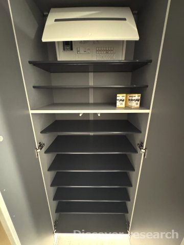 プレシス多摩永山レヴィエの収納|収納豊富なシューズボックス完備。