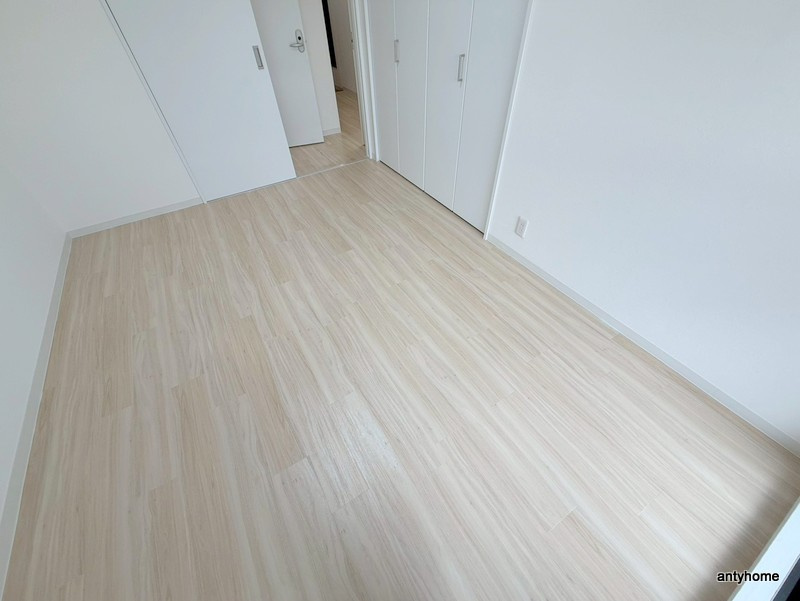 ロベリア弐番館　仲介手数料無料の寝室