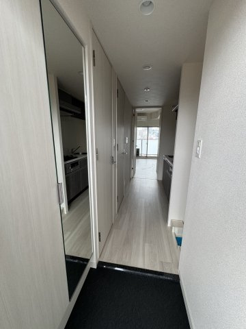 プレサンス新栄アーバンフローの玄関