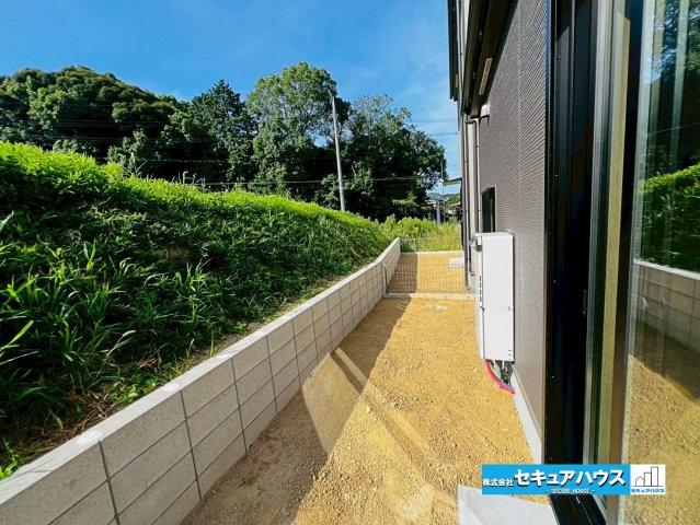 【本日ご案内可能】大府市米田町4丁目　全4棟の前面道路含む現地写真|事前予約にて現地ご見学いただけます！お気軽にお問い合わせください♪
■株式会社　セキュアハウス　豊明店■
住宅ローンに強く、知識、経験豊富なスタッフ在籍
お客様に寄り添い、ご成約後もサポート致します。