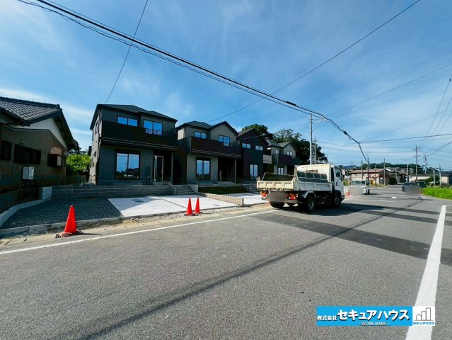 【本日ご案内可能】大府市米田町4丁目　全4棟の前面道路含む現地写真|事前予約にて現地ご見学いただけます！お気軽にお問い合わせください♪
■株式会社　セキュアハウス■
住宅ローンに強く、知識、経験豊富なスタッフ在籍
お客様に寄り添い、ご成約後もサポート致します。　　　　