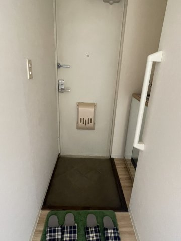 ノーブルセリスの玄関