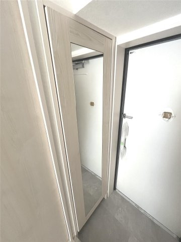 Avenue kurosaki Residenceの玄関
