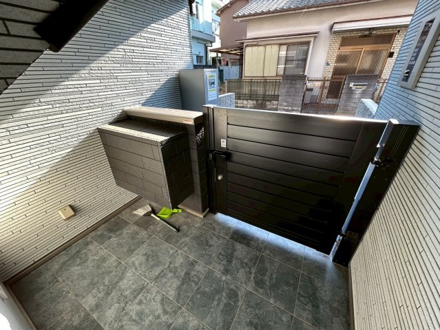 ヴィエント中小阪のエントランス