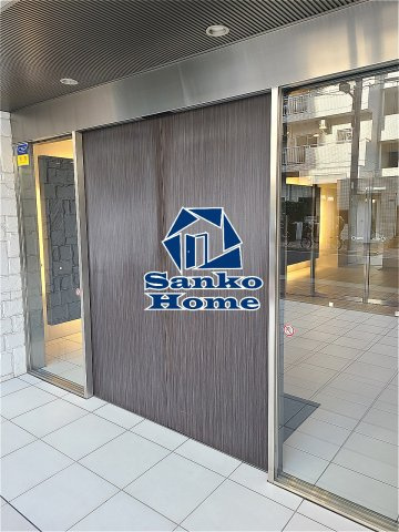 ミルーナヒルズ蔵前グロースのエントランス